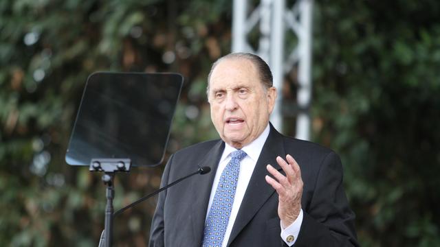 thomas-monson-podium-rome-temple-groundbreaking.jpg
